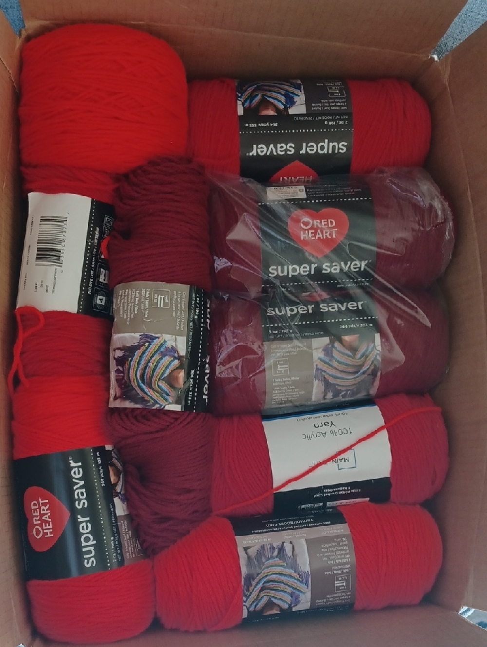 Acrylic Yarn Bundle (Reds)